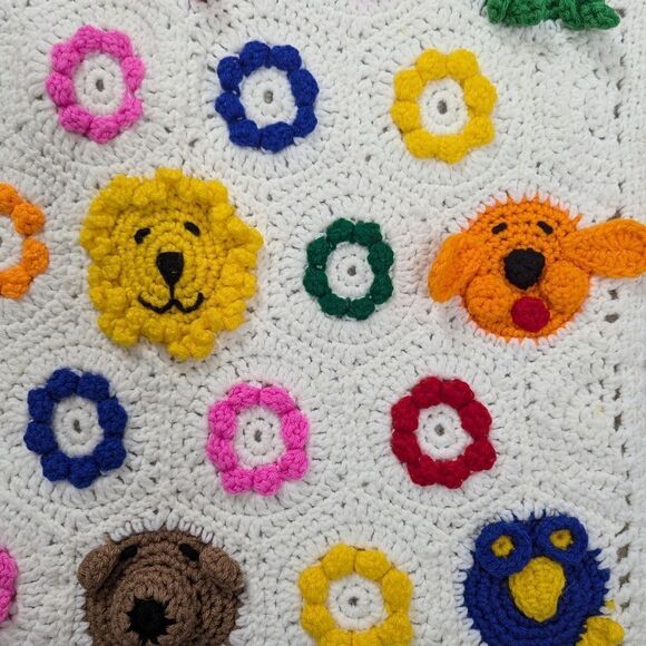 Handmade Crocheted Animal Afghan 50″×60″ • Leisure Arts Pattern #3362 - Picture 3 of 8